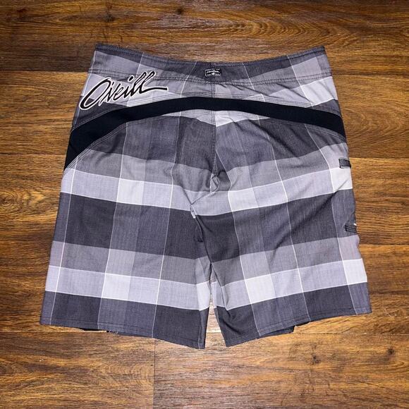 Oneill superfreak board shorts - Picture 2 of 8